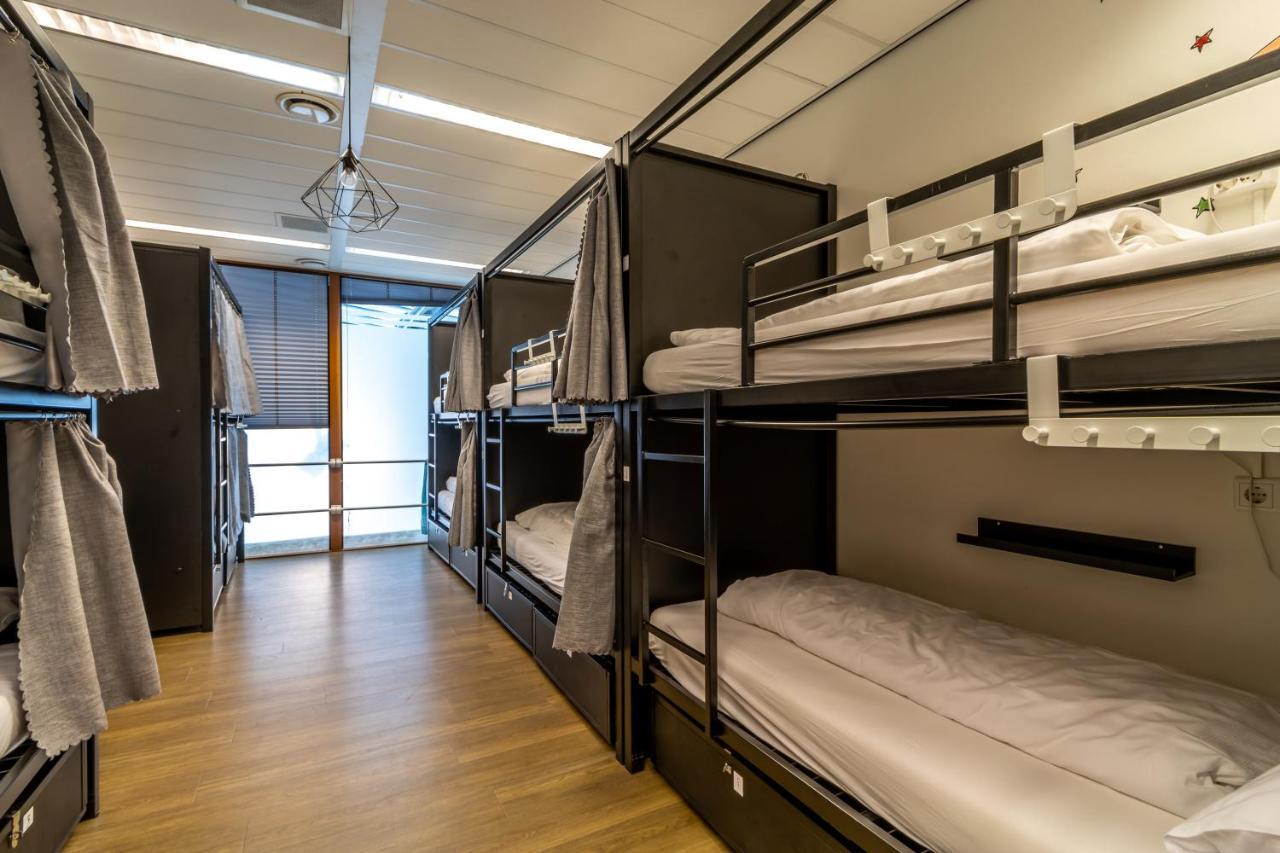 Hostelle - Women Only Hostel Amsterdam Exteriér fotografie